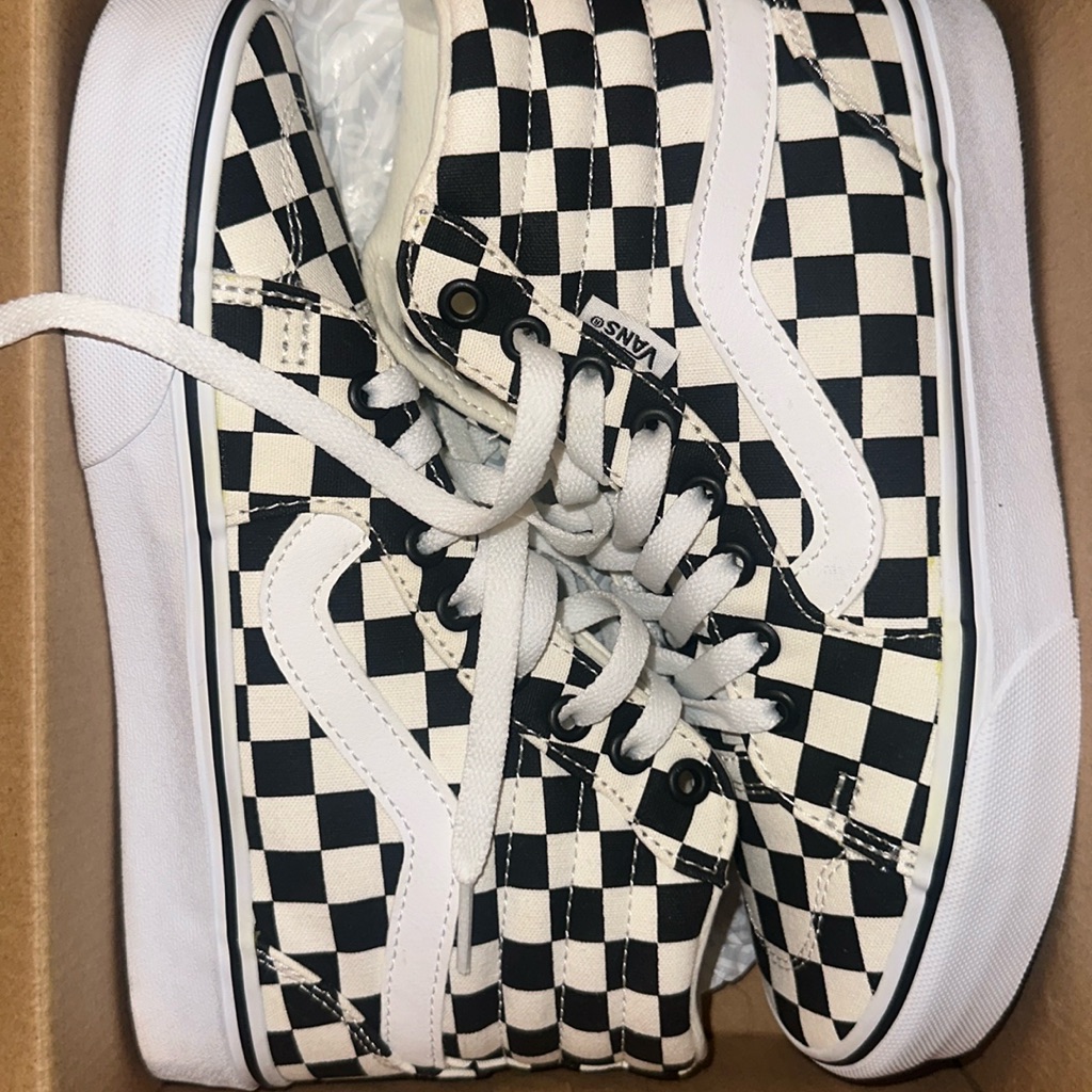 Vans Brand New Size 6